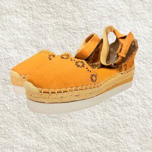 Vince Camuto Women s Tan Leather Ankle Strap Eyelet trim espadrille shoes Sz 5.5